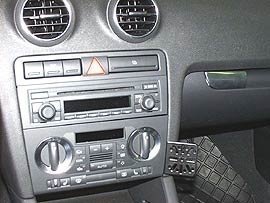 70256 Dash Mount Audi A3 04-CM